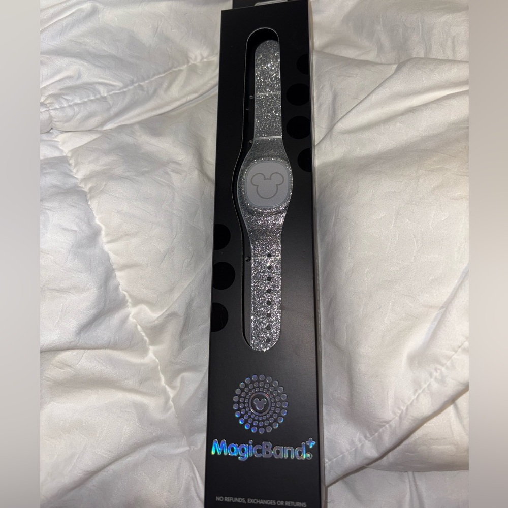 Disney Silver Glitter Magicband+ NIB